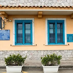  Guest house Taormina House